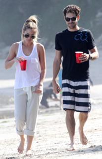Lauren Conrad feet photo thumbnail