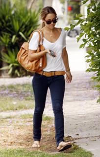 Lauren Conrad feet photo thumbnail
