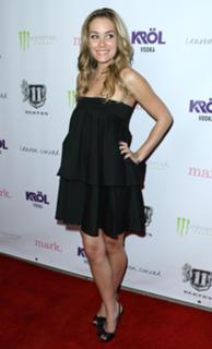 Lauren Conrad feet photo thumbnail