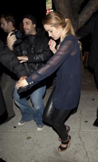 Lauren Conrad feet photo thumbnail