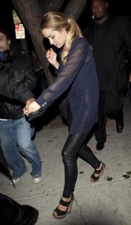 Lauren Conrad feet photo thumbnail