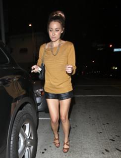 Lauren Conrad feet photo thumbnail