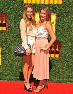 Lauren Conrad feet photo thumbnail