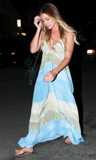 Lauren Conrad feet photo thumbnail