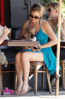 Lauren Conrad feet photo thumbnail