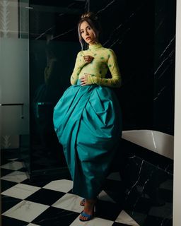 Lauren Daigle feet photo 10
