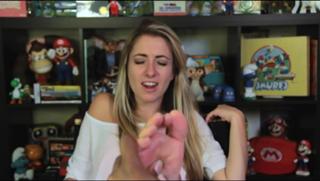 Lauren Francesca feet photo thumbnail