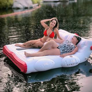 Lauren Francesca feet photo thumbnail
