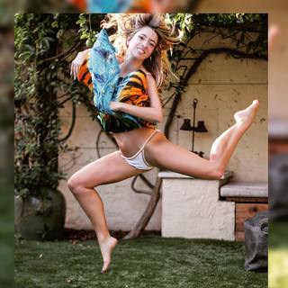 Lauren Francesca feet photo thumbnail