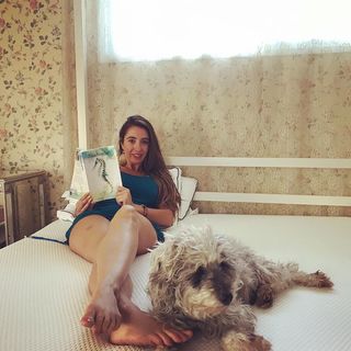 Lauren Francesca feet photo thumbnail