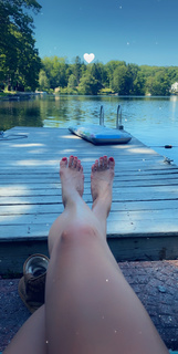 Lauren Francesca feet photo thumbnail