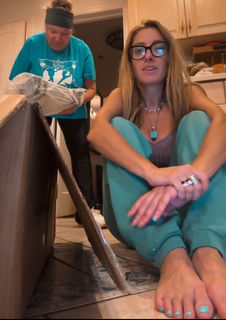 Lauren Francesca feet photo thumbnail