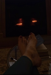 Lauren Gardner feet photo 6