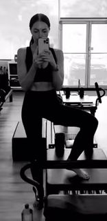 Lauren Gardner feet photo 15