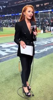 Lauren Gardner feet photo 10