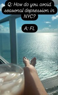 Lauren Gardner feet photo 6