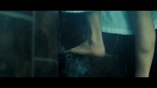 Lauren German feet photo thumbnail