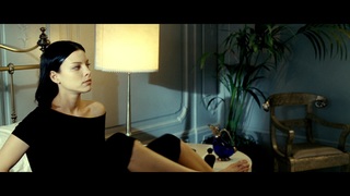 Lauren German feet photo thumbnail