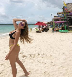 Lauren Giraldo feet photo 14