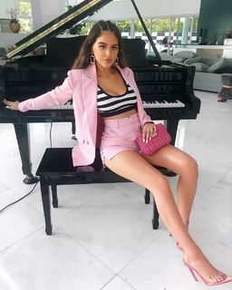 Lauren Giraldo feet photo 15