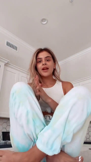 Lauren Giraldo feet photo 6