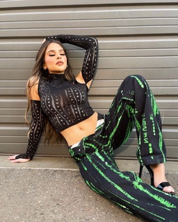 Lauren Giraldo feet photo 19