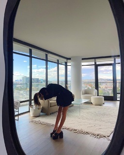 Lauren Giraldo feet photo 17
