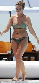 Lauren Goodger feet photo thumbnail