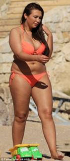 Lauren Goodger feet photo thumbnail