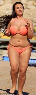 Lauren Goodger feet photo thumbnail