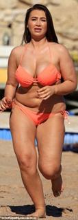 Lauren Goodger feet photo thumbnail