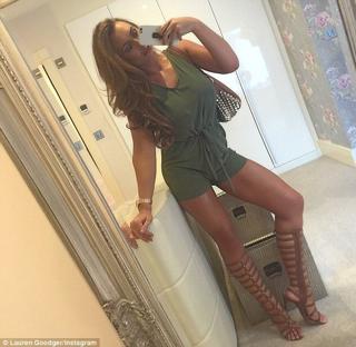 Lauren Goodger feet photo thumbnail