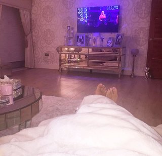 Lauren Goodger feet photo thumbnail