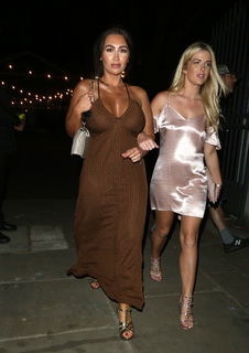 Lauren Goodger feet photo thumbnail