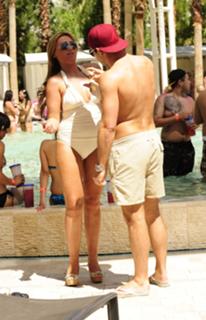 Lauren Goodger feet photo thumbnail