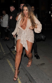 Lauren Goodger feet photo thumbnail