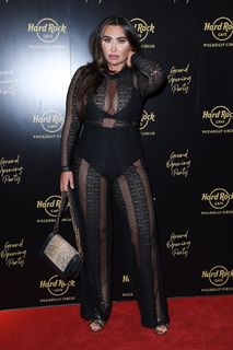 Lauren Goodger feet photo thumbnail