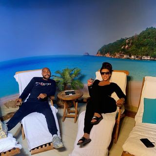 Lauren Goodger feet photo thumbnail