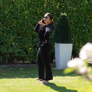 Lauren Goodger feet photo thumbnail