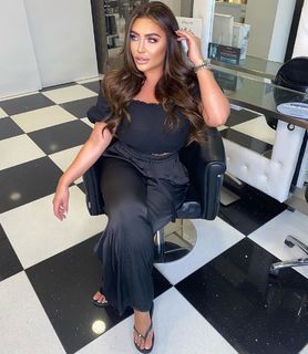 Lauren Goodger feet photo thumbnail