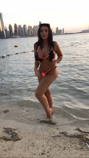 Lauren Goodger feet photo thumbnail