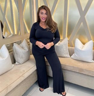 Lauren Goodger feet photo thumbnail