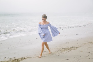 Lauren Gores feet photo 4