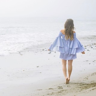 Lauren Gores feet photo 3