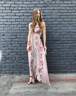 Lauren Gores feet photo 14