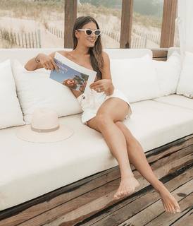 Lauren Gores feet photo 9