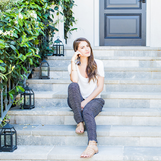 Lauren Gores feet photo 4