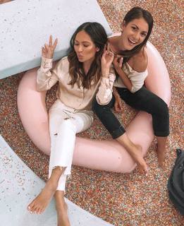 Lauren Gores feet photo 5