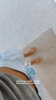 Lauren Gores feet photo 10