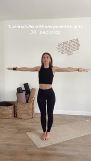 Lauren Gores feet photo 8